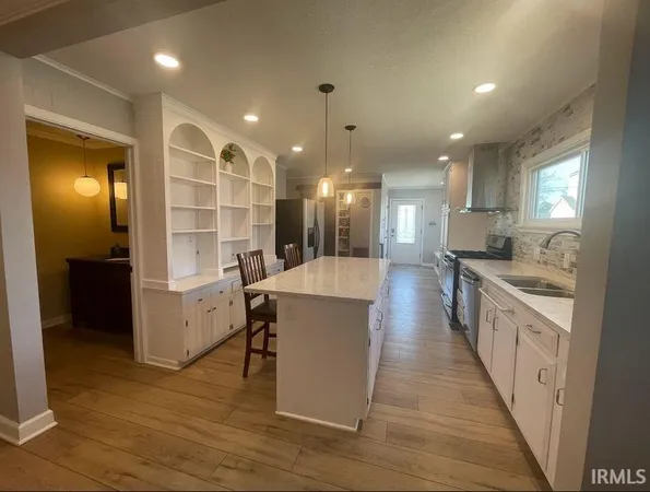 $424,900 | 307 North Van Buren Street, Auburn, IN 46706