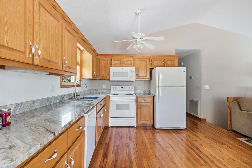 160 Setting Sun Lane Murphy, NC 28906 - Photo 12 of 64