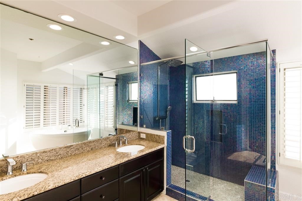 304 Neptune Avenue Encinitas, CA 92024 - Photo 15 of 21