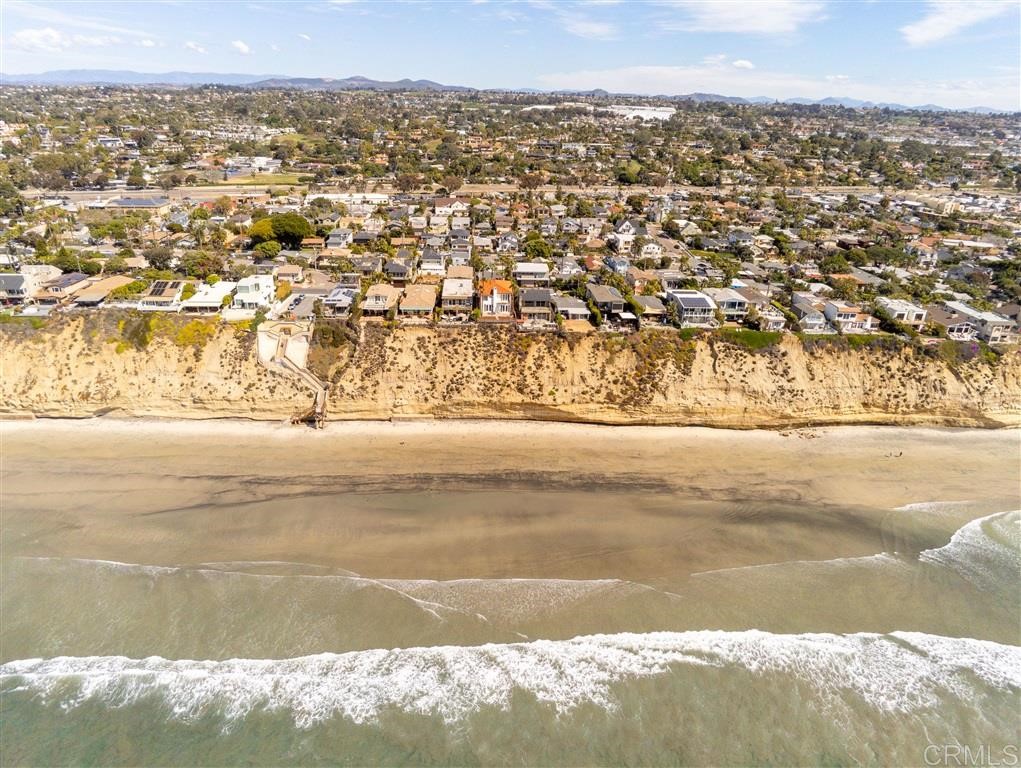 304 Neptune Avenue Encinitas, CA 92024 - Photo 19 of 21