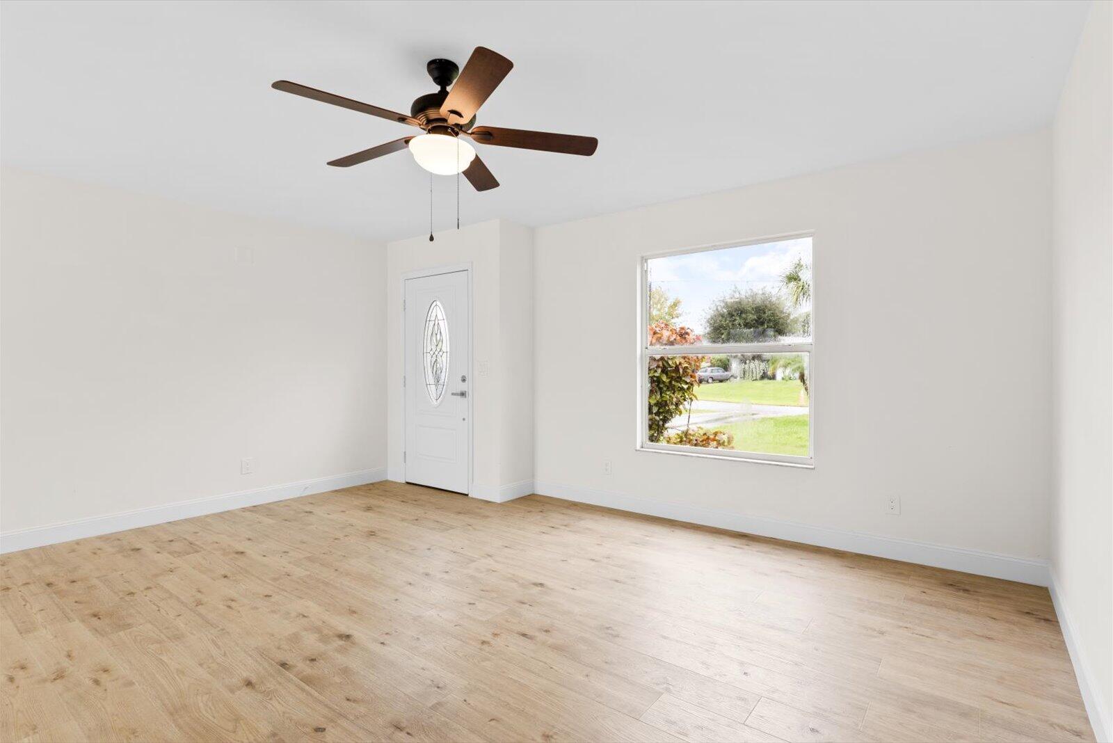 1400 Southwest Gilroy Road Port St. Lucie, FL 34953 - Photo 8 of 28 05-gil in-3