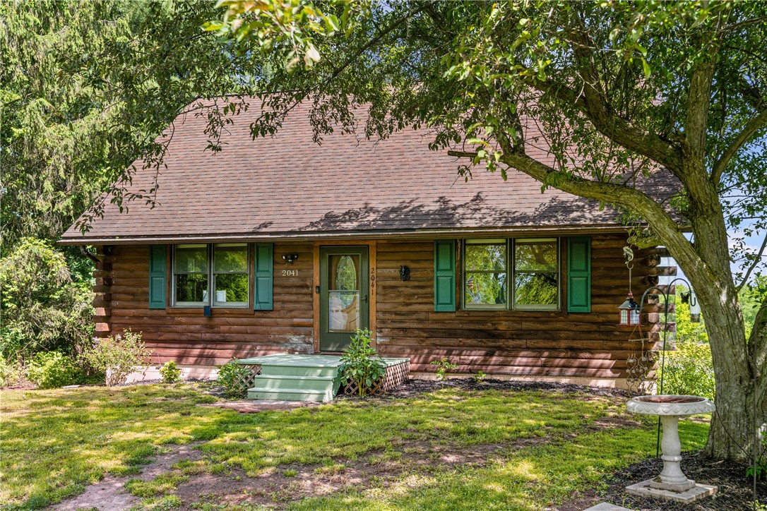 2041 Sherburne Road Walworth, NY 14568 - Photo 4 of 49