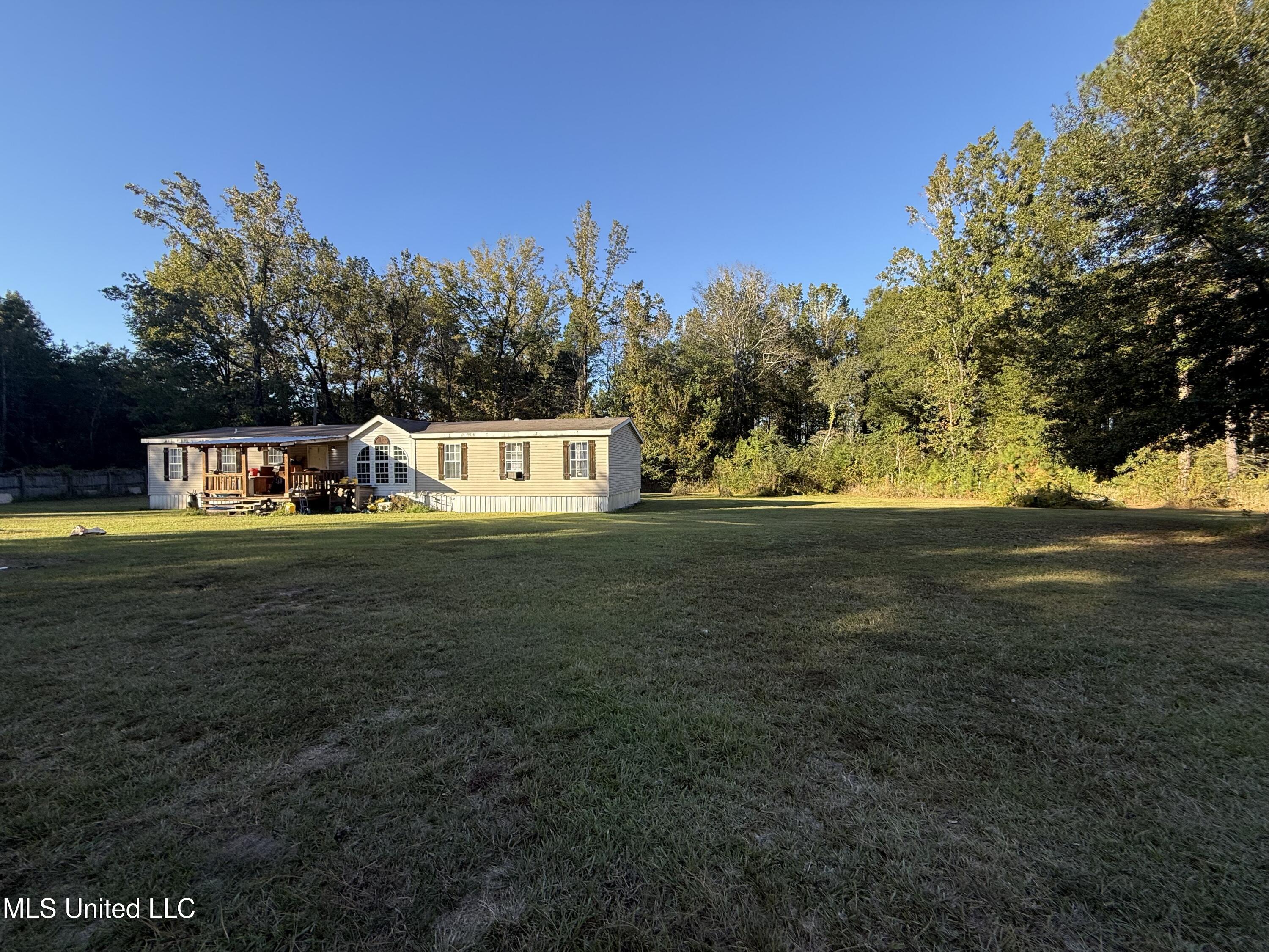 210 Lee Anderson Road Lucedale, MS 39452 - Photo 3 of 15 Outside