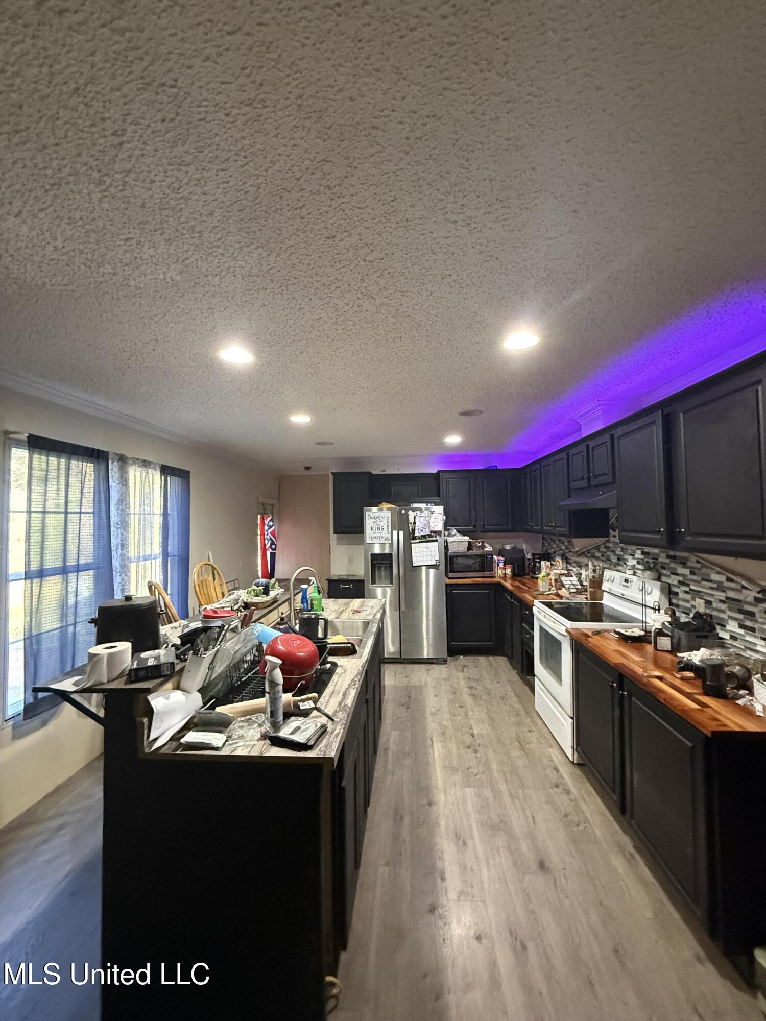 210 Lee Anderson Road Lucedale, MS 39452 - Photo 9 of 15 kitchen