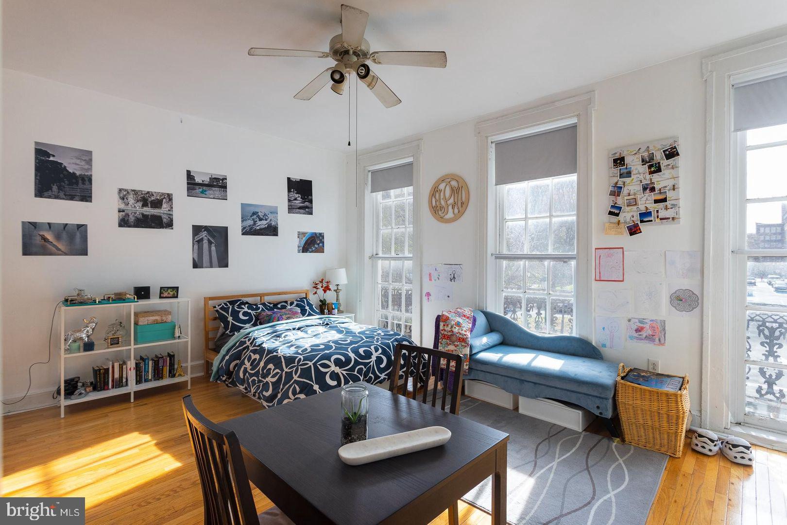711-00 Walnut Street, Unit 2F Philadelphia, PA 19106 - Photo 4 of 10