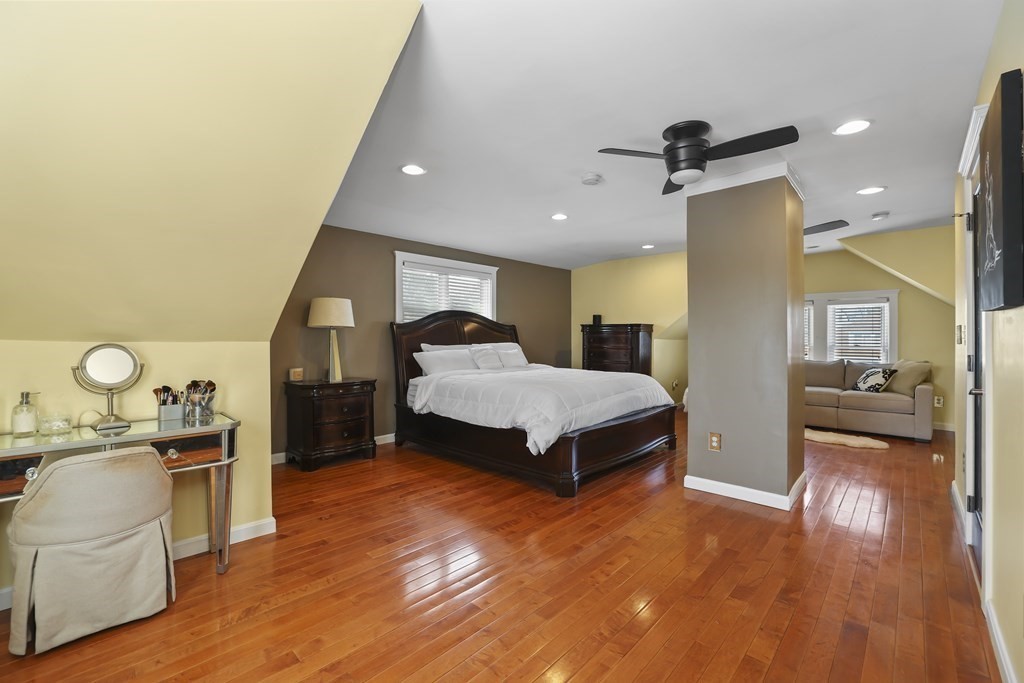 16 Radcliffe Road Boston, MA 02136 - Photo 4 of 42 Gallery Image 4