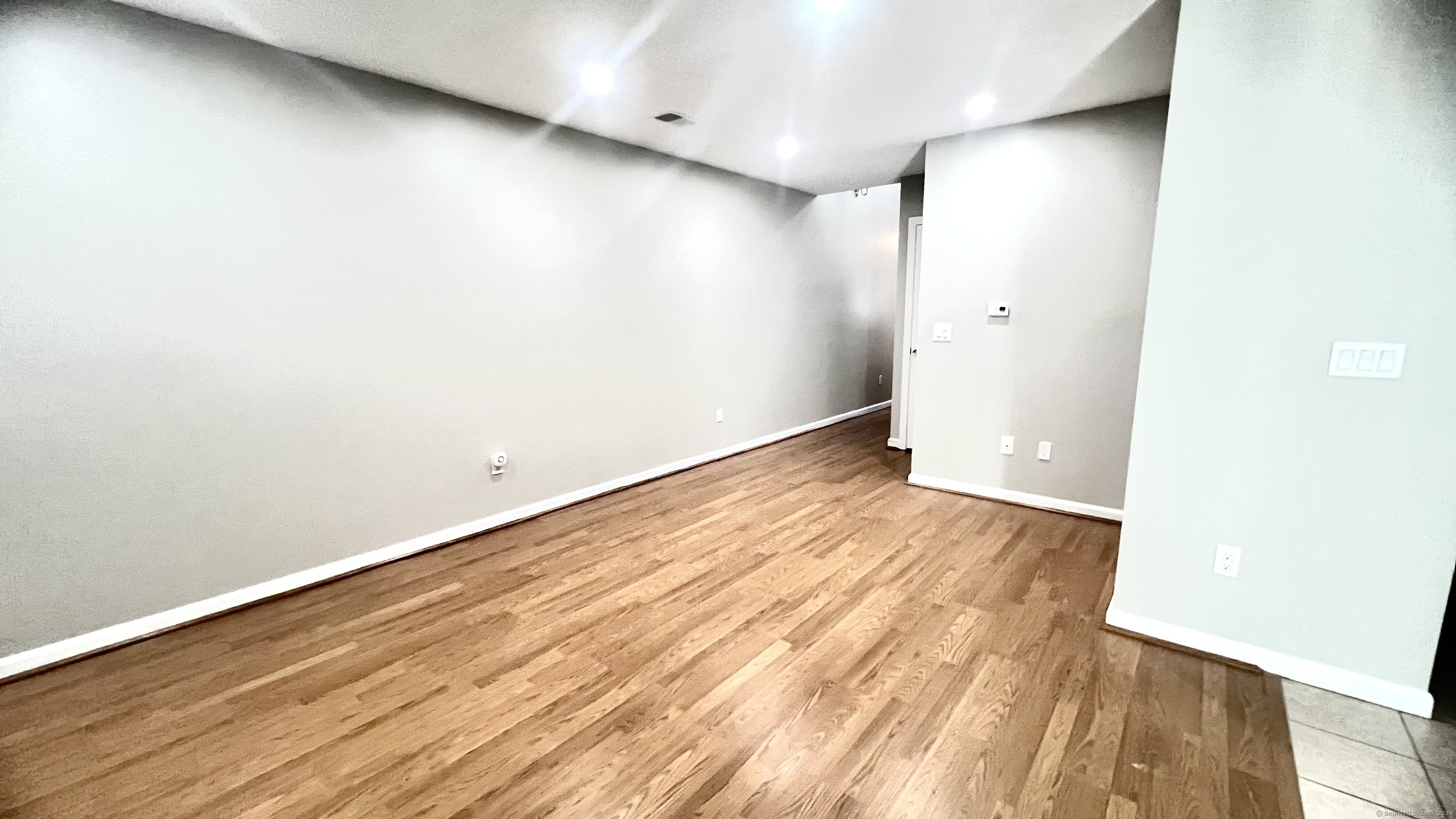 16 Maple Street, Unit 3 Vernon Rockville, CT 06066 - Photo 3 of 9