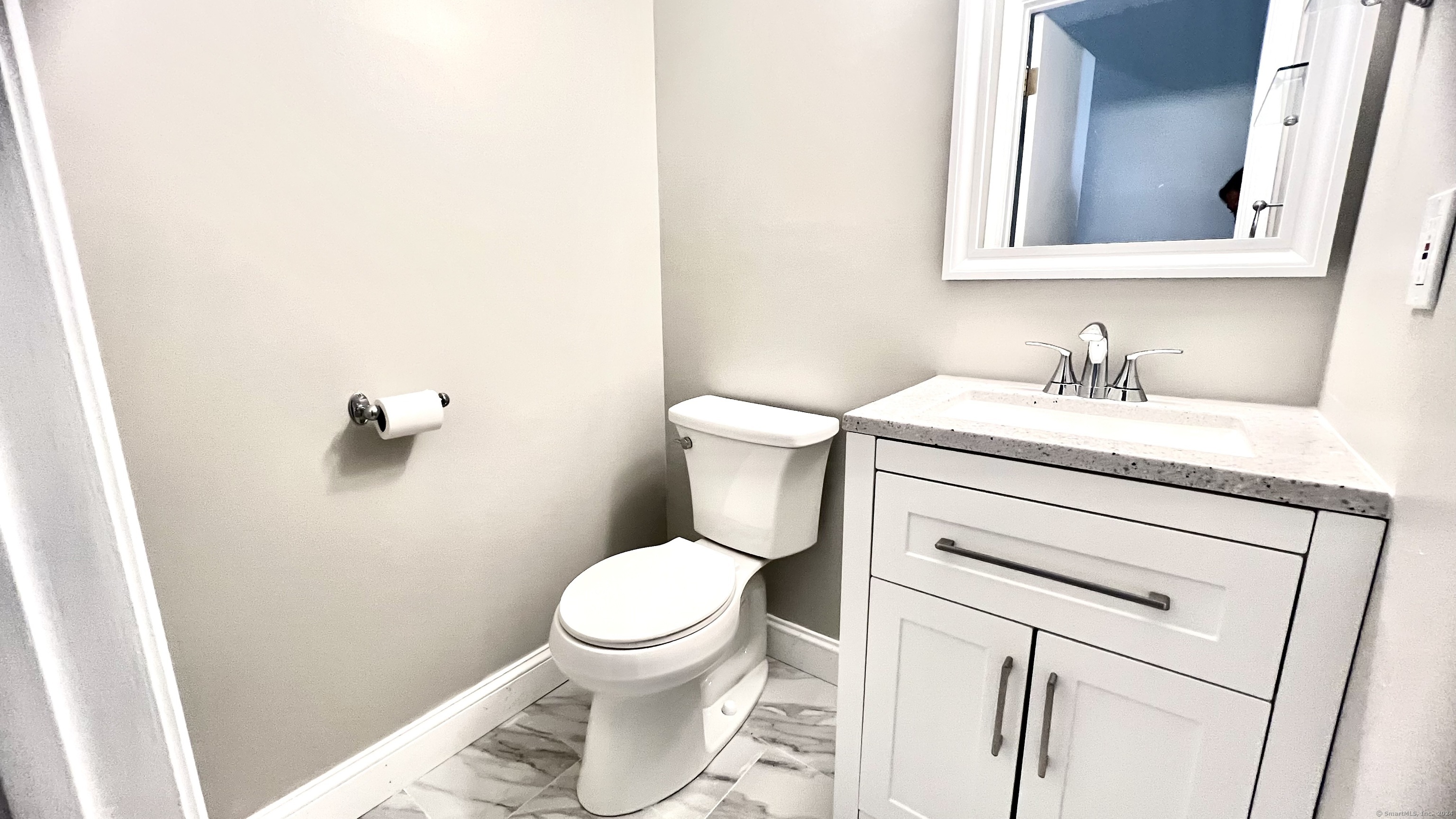 16 Maple Street, Unit 3 Vernon Rockville, CT 06066 - Photo 5 of 9