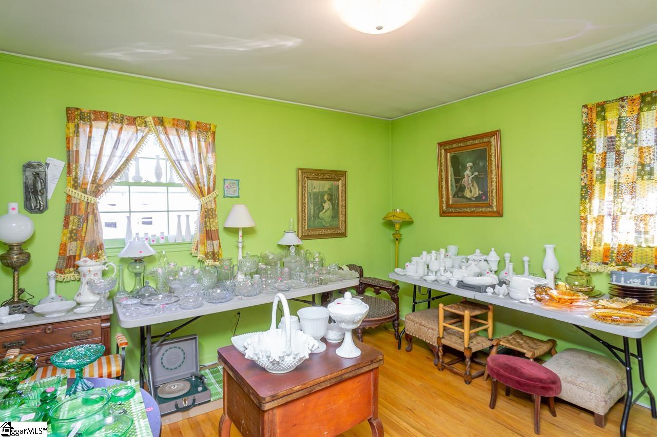 607 South Pendleton Street Easley, SC 29640 - Photo 15 of 26 Gallery Image 15