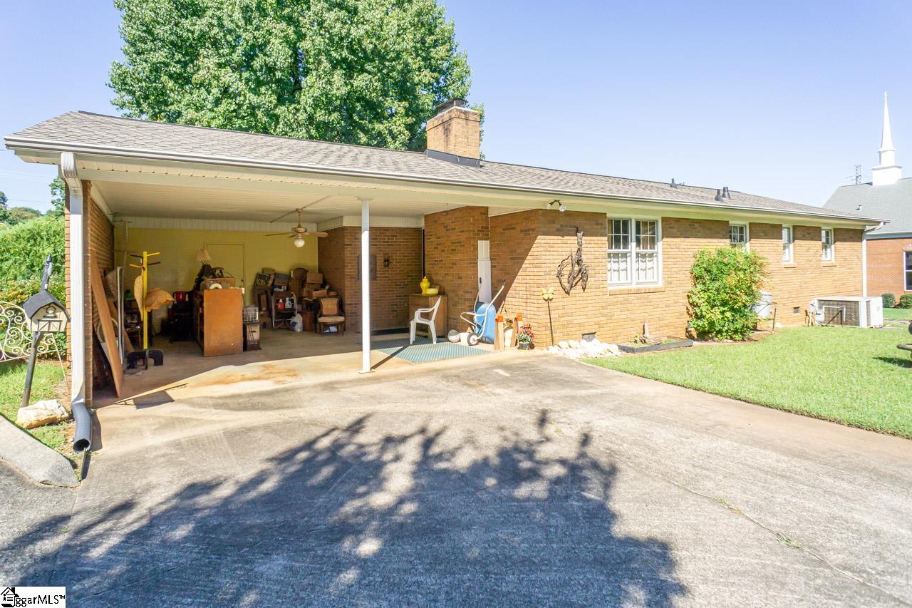 607 South Pendleton Street Easley, SC 29640 - Photo 25 of 26 Gallery Image 25