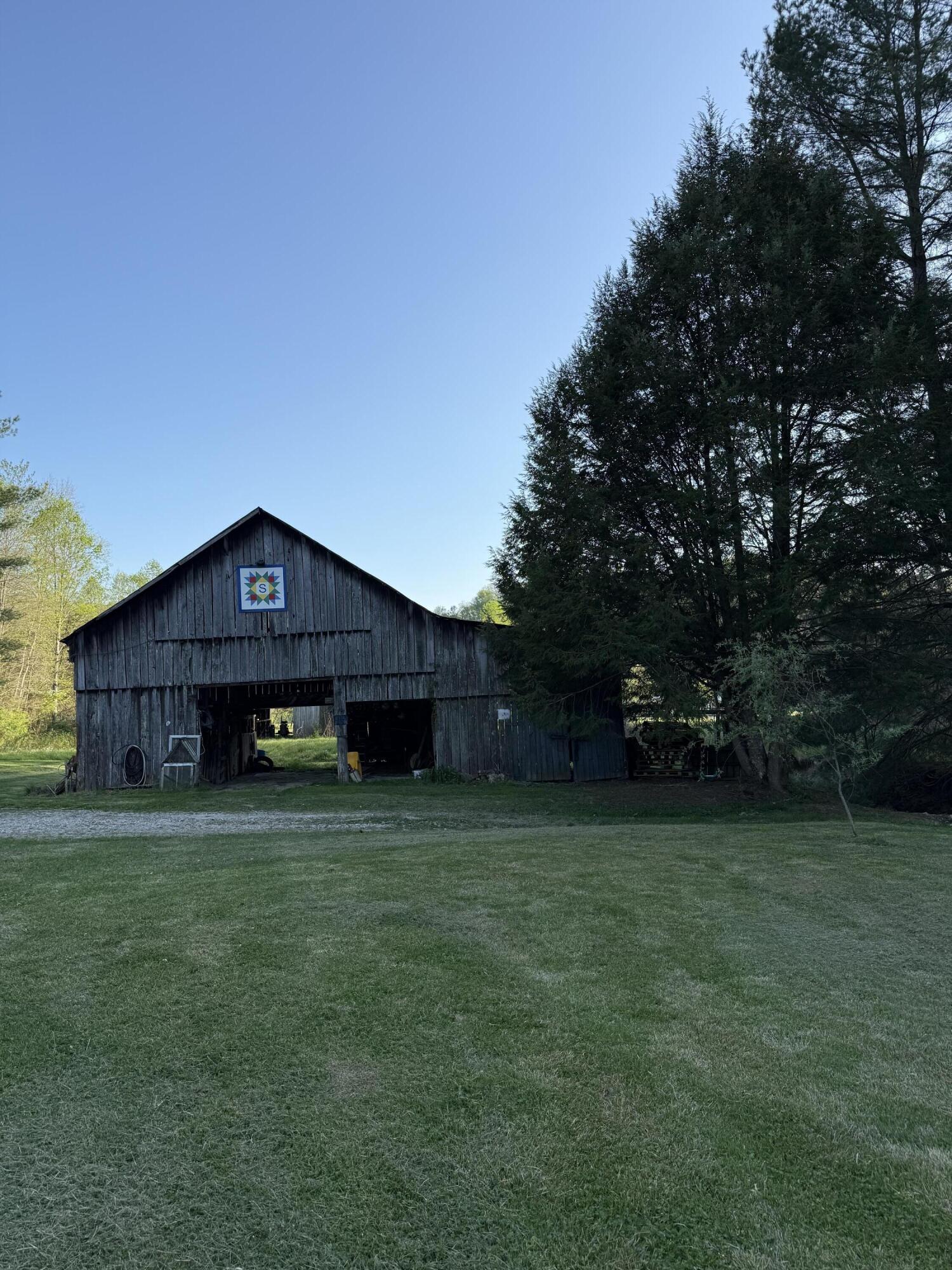 1708 Osborne Road Brodhead, KY 40409 - Photo 2 of 30 IMG_8671