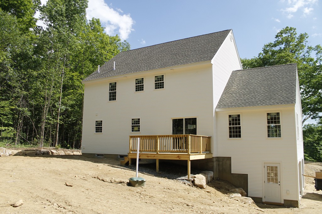 27 Pierce Road Westminster, MA 01473 - Photo 3 of 8 Gallery Image 3