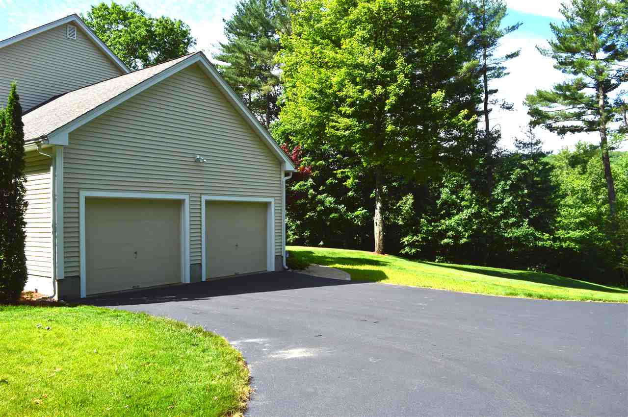 45 Amherst Road Merrimack, NH 03054 - Photo 10 of 35