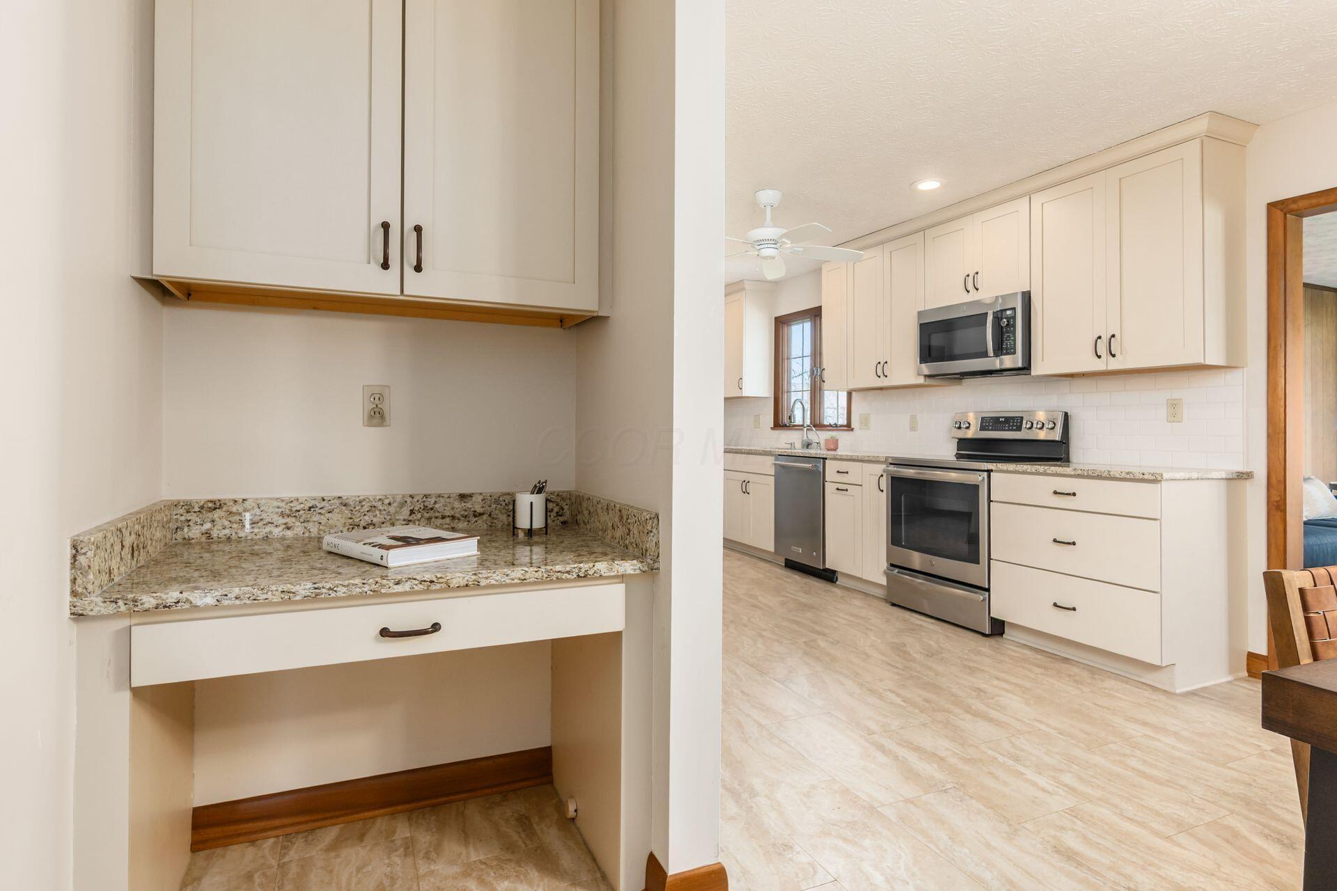 6750 Rovilla Road Blacklick, OH 43004 - Photo 17 of 48 Kitchen