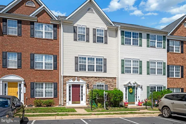 $2,600 | 104 Stingray Court, Stafford, VA 22554
