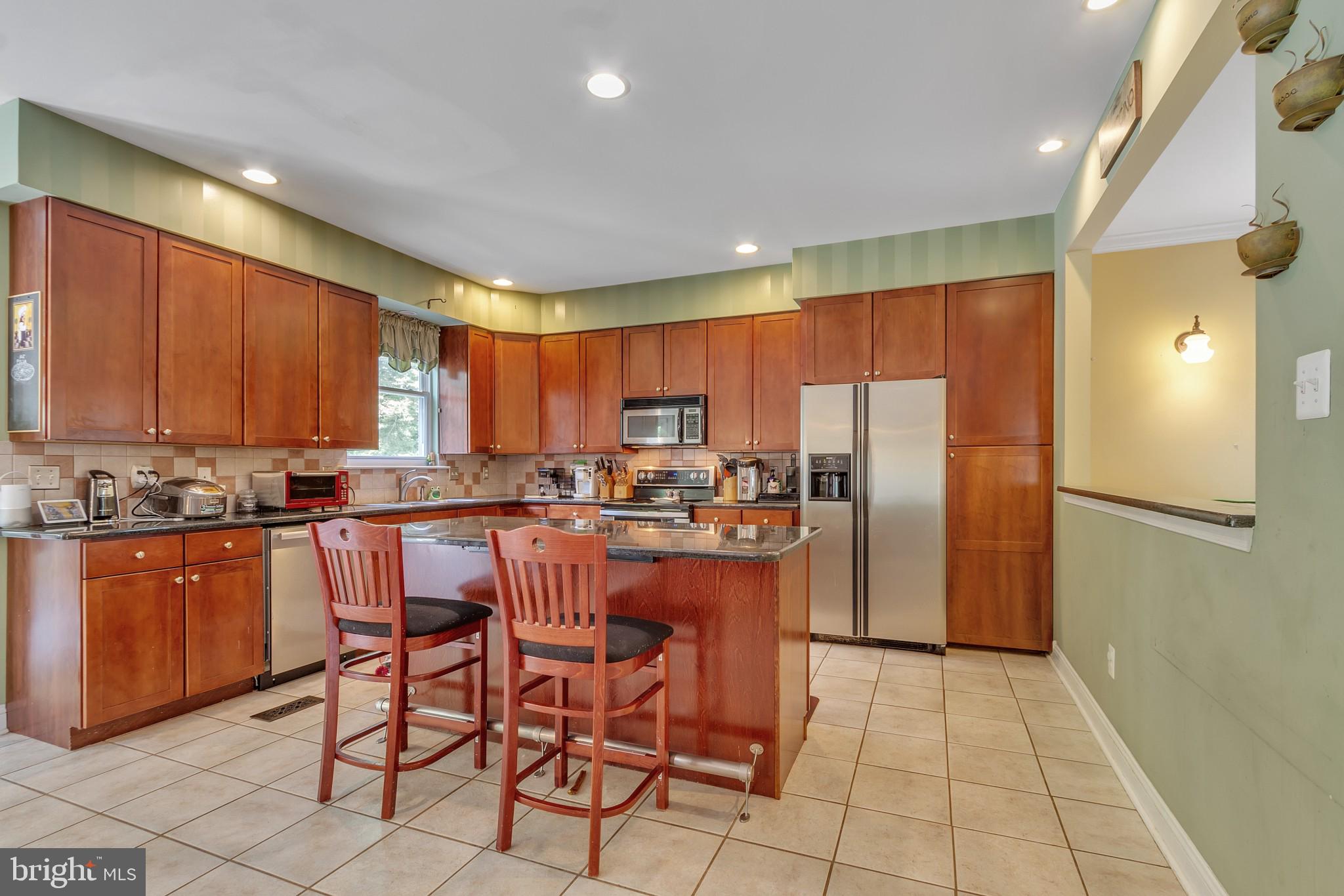 12 Preston Road Brookhaven, PA 19015 - Photo 12 of 44 Gallery Image 12