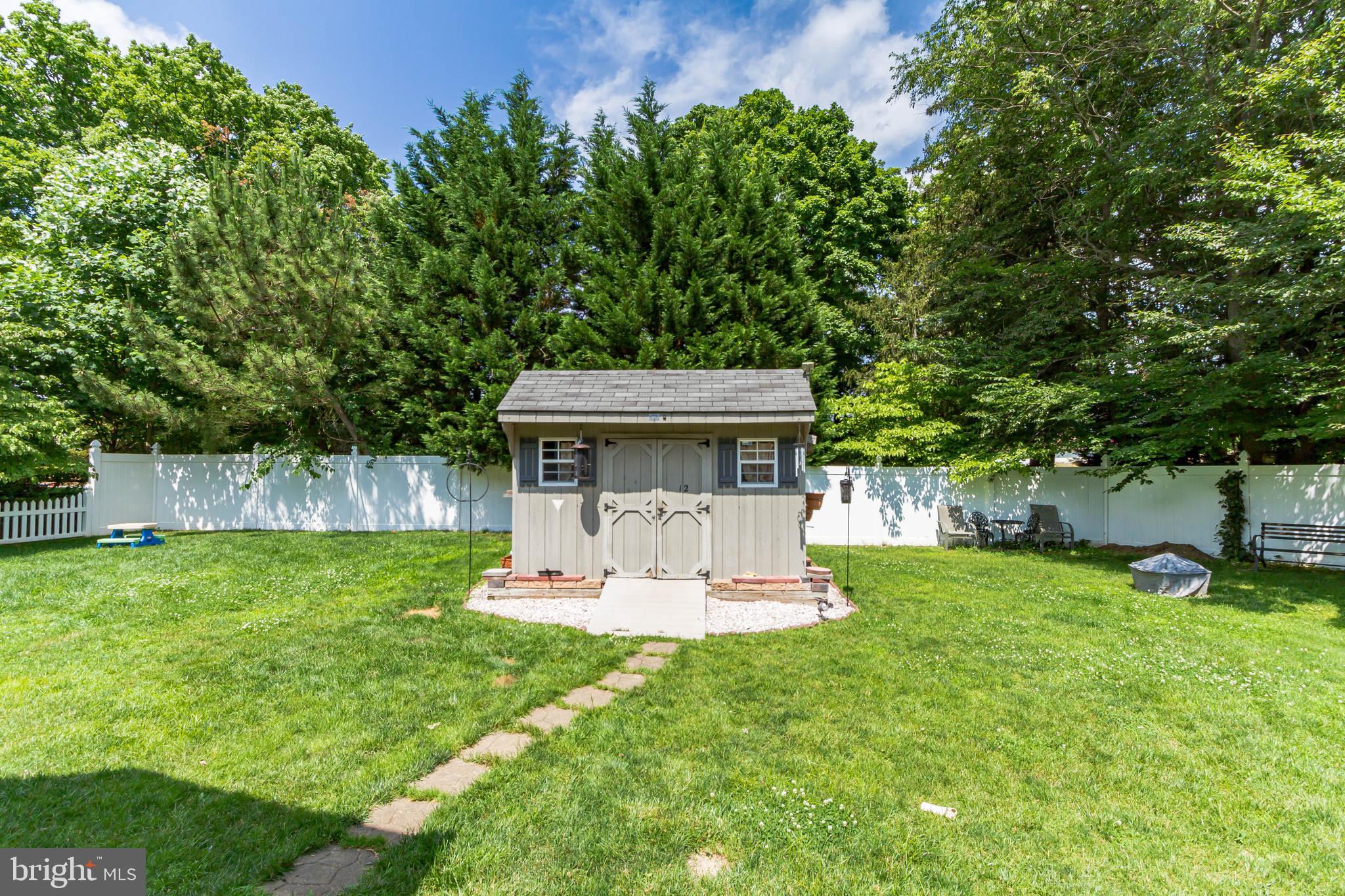 12 Preston Road Brookhaven, PA 19015 - Photo 39 of 44 Gallery Image 39