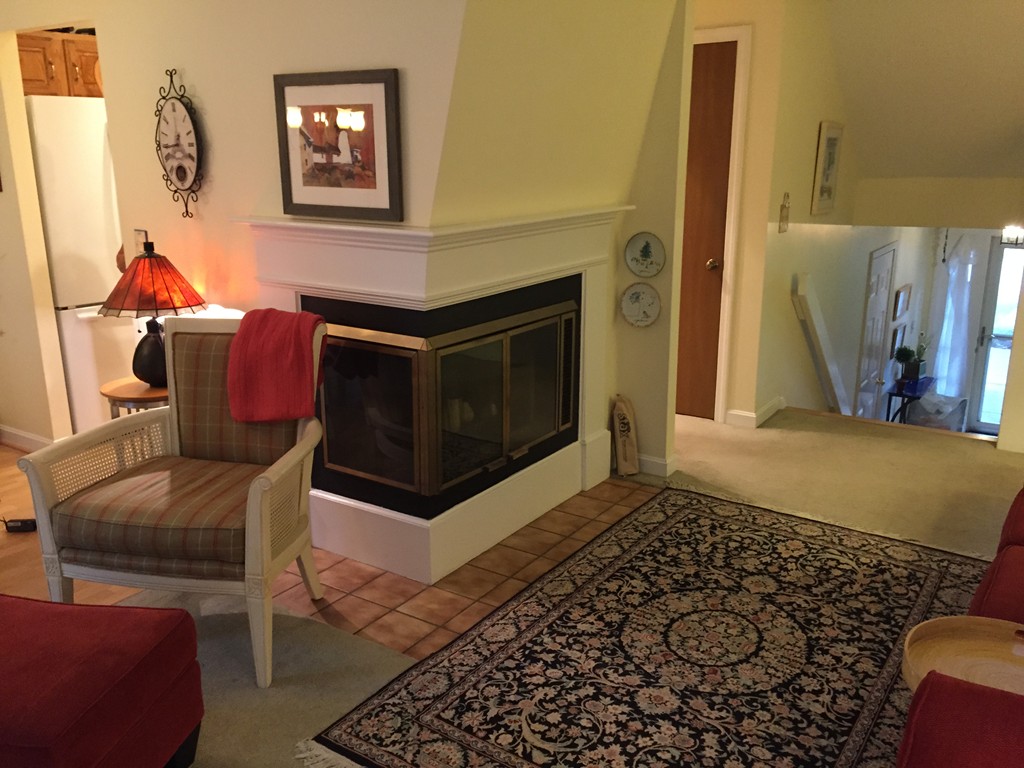 105 Ridgefield Circle, Unit B Clinton, MA 01510 - Photo 6 of 11 Gallery Image 6