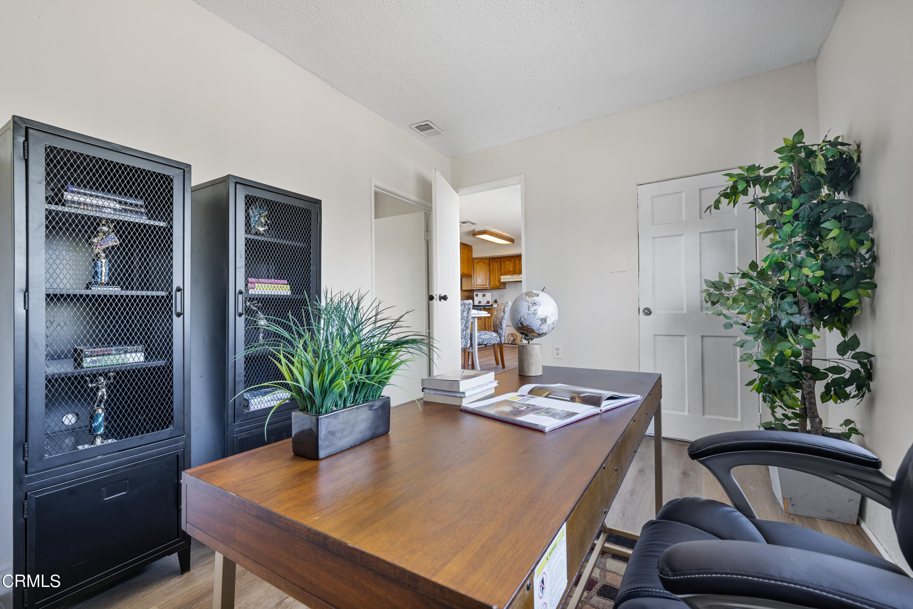 820 Geronimo Road Perris, CA 92570 - Photo 4 of 22 5I8A0021