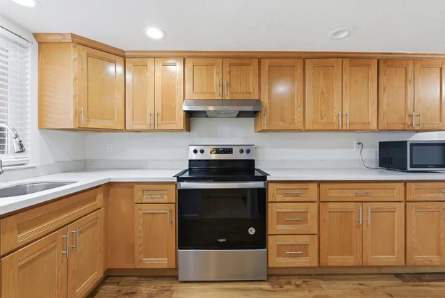 $784,500 | 3398 Landess Avenue, Unit D, San Jose, CA 95132