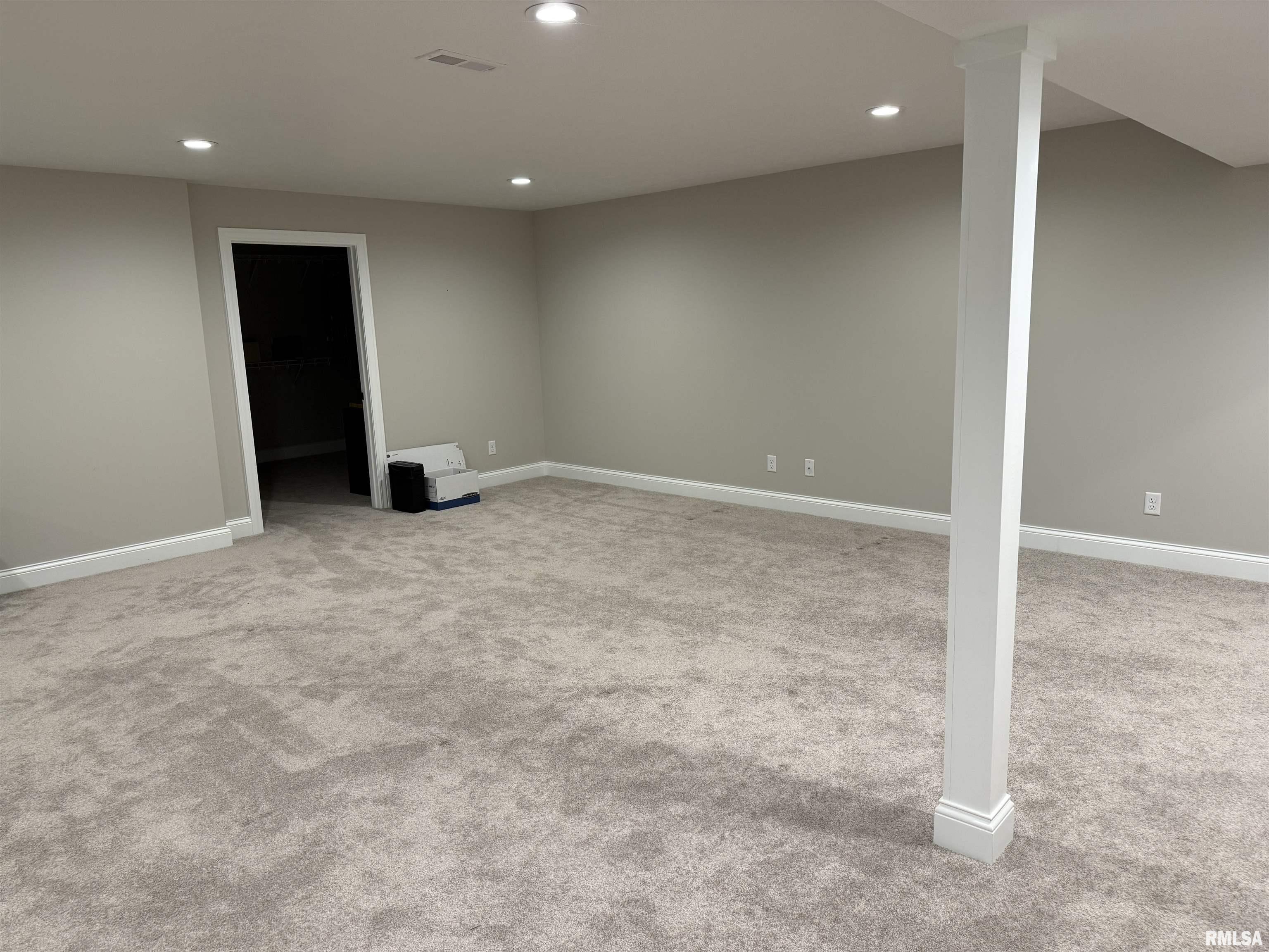 1508 Dearborn Drive Springfield, IL 62711 - Photo 14 of 33