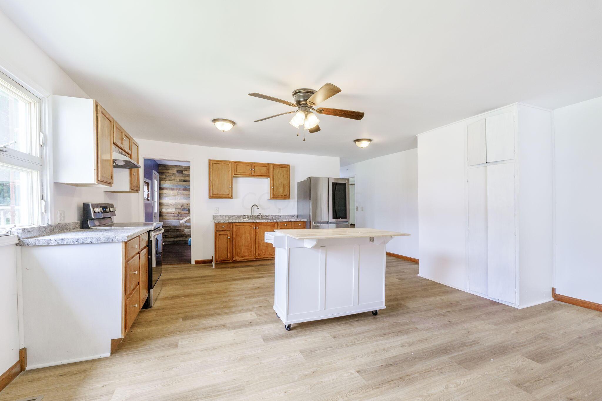 86 South Street La Rue, OH 43332 - Photo 26 of 59 86 South St (Interior)-13