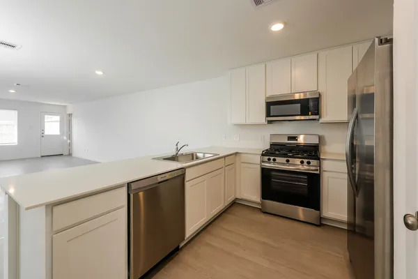 $1,750 | 18072 Trepito Avenue, New Caney, TX 77357