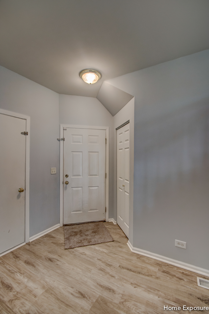 24113 Walnut Circle Plainfield, IL 60585 - Photo 4 of 16