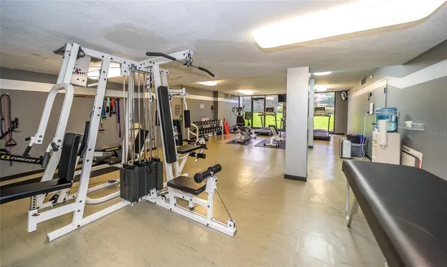 $815,000 | 707 South Gulfstream Avenue, Unit 602, Sarasota, FL 34236