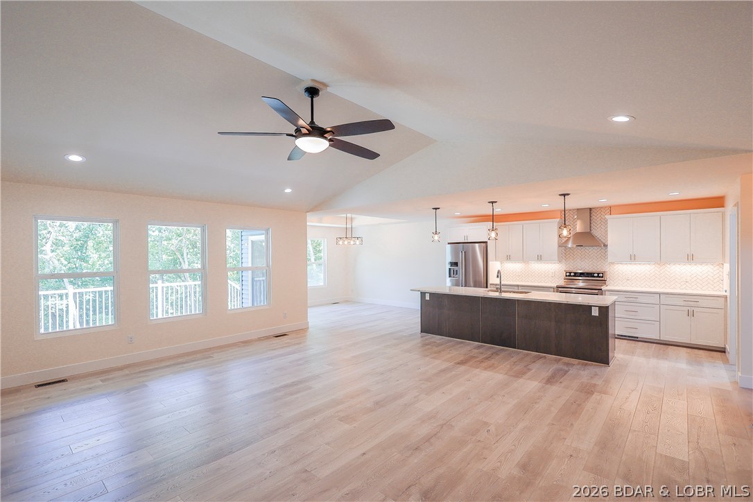 411 Cornett Branch Road Four Seasons, MO 65049 - Photo 11 of 53