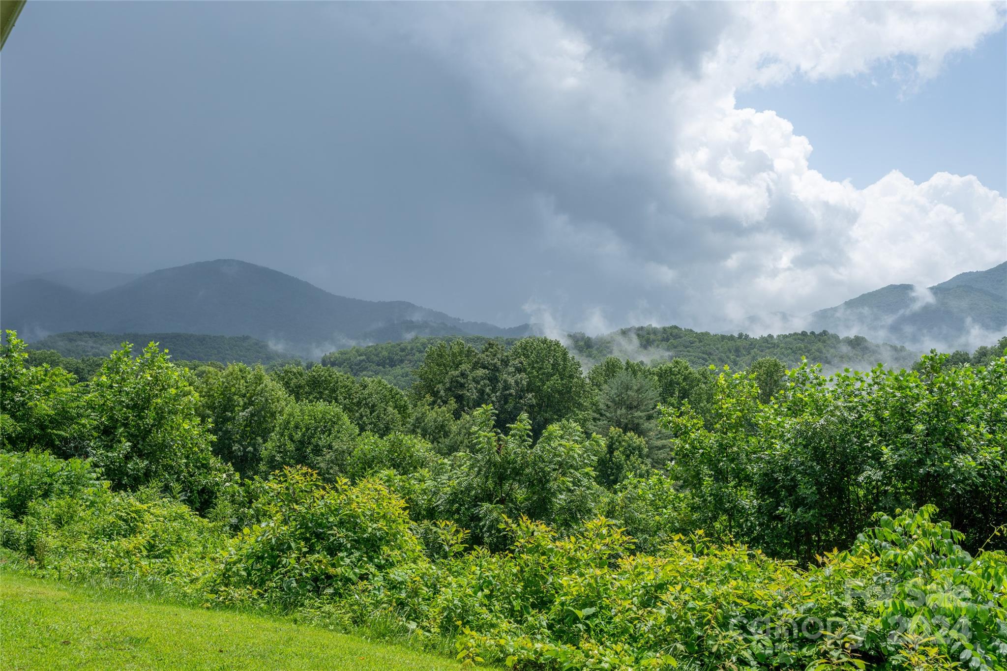 110 Destiny Ridge Road Sylva, NC 28779 - Photo 4 of 48 Gallery Image 4