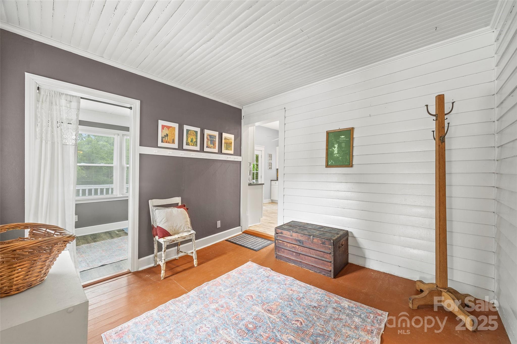 4569 Edgeland Road Edgemoor, SC 29712 - Photo 29 of 44 a workspace with furniture and window