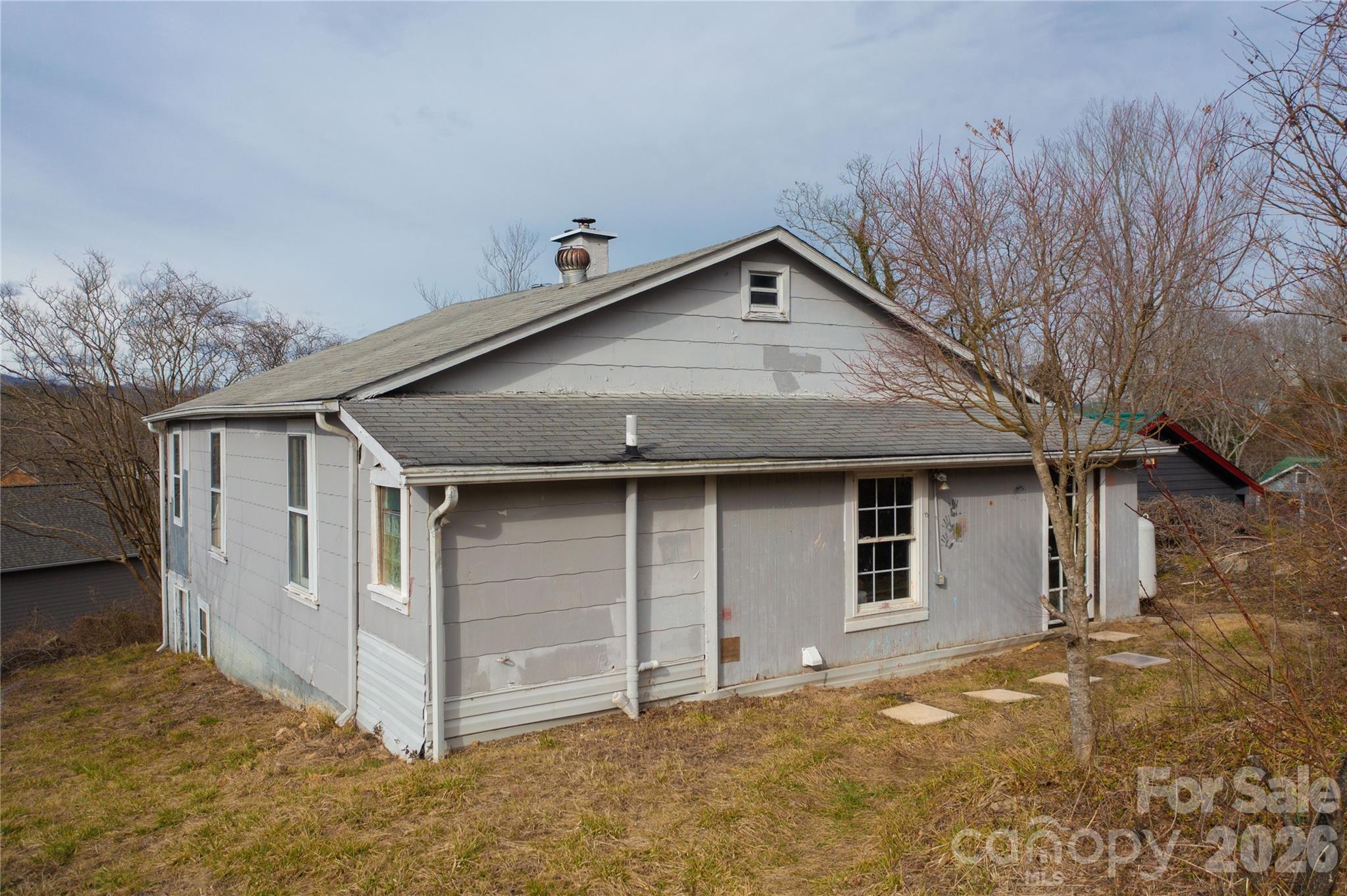 117 Lookout Road Asheville, NC 28804 - Photo 7 of 15 Gallery Image 7