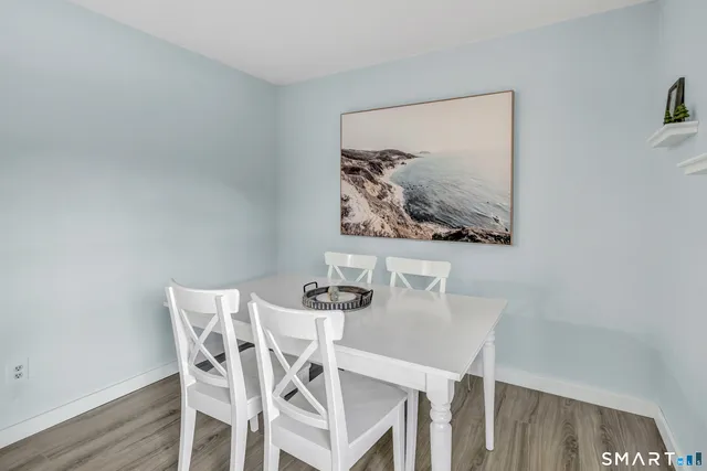 $2,400 | 40 Ferry Court, Unit 40, Stratford, CT 06615