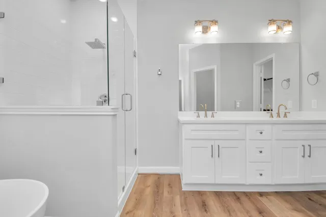 $2,450 | 2349 Hoskins Drive, Houston, TX 77080