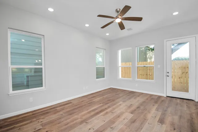 $2,450 | 2349 Hoskins Drive, Houston, TX 77080