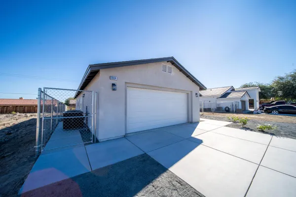 $370,000 | 2864 Vista Avenue, Thermal, CA 92274