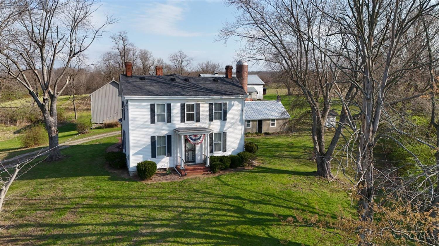 3686 Cincinnati Brookville Road Hamilton, OH 45013 - Photo 2 of 57