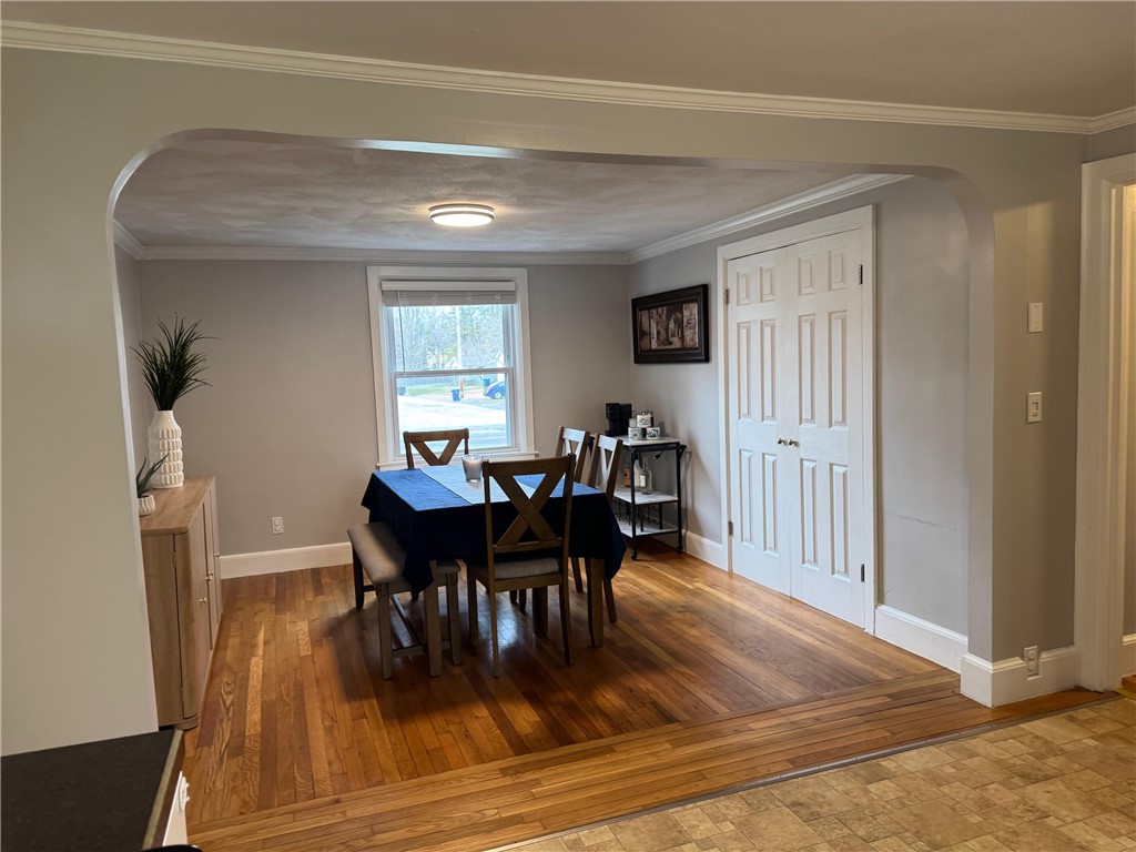 516 Church Avenue Warwick, RI 02889 - Photo 5 of 41 Formal Dining Room