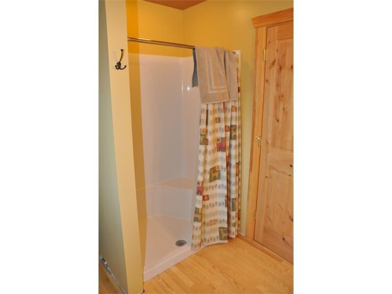 17 Whispering Ridge Drive Eustis, ME 04936 - Photo 17 of 33 Bathroom.
