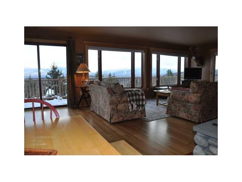 17 Whispering Ridge Drive Eustis, ME 04936 - Photo 4 of 33 Living Room.