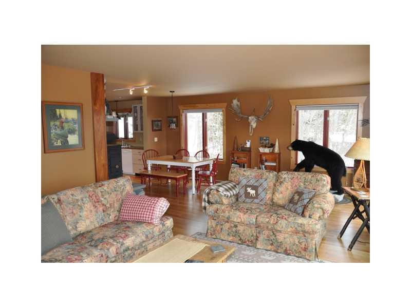 17 Whispering Ridge Drive Eustis, ME 04936 - Photo 5 of 33 Living Room.