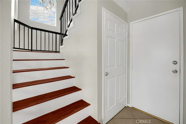 $2,850 | 331 East Phillips Boulevard, Pomona, CA 91766