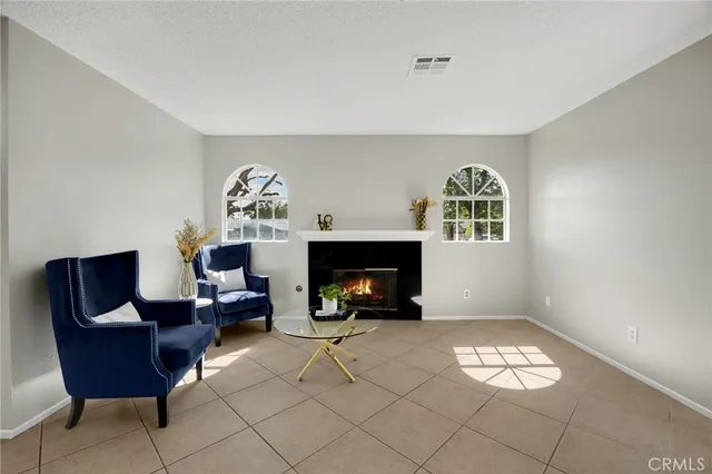 $2,850 | 331 East Phillips Boulevard, Pomona, CA 91766