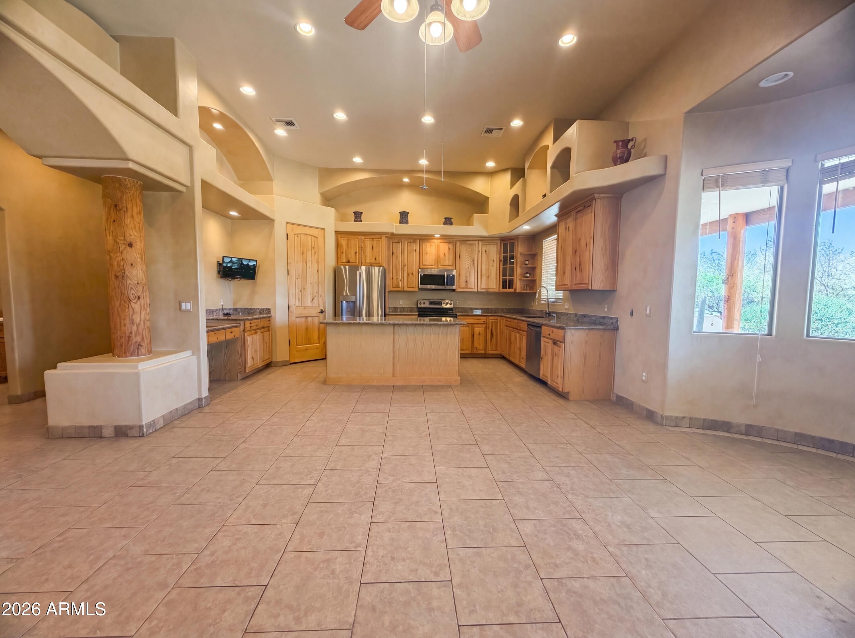 4496 South Kings Ranch Road Gold Canyon, AZ 85118 - Photo 2 of 22 photo_02