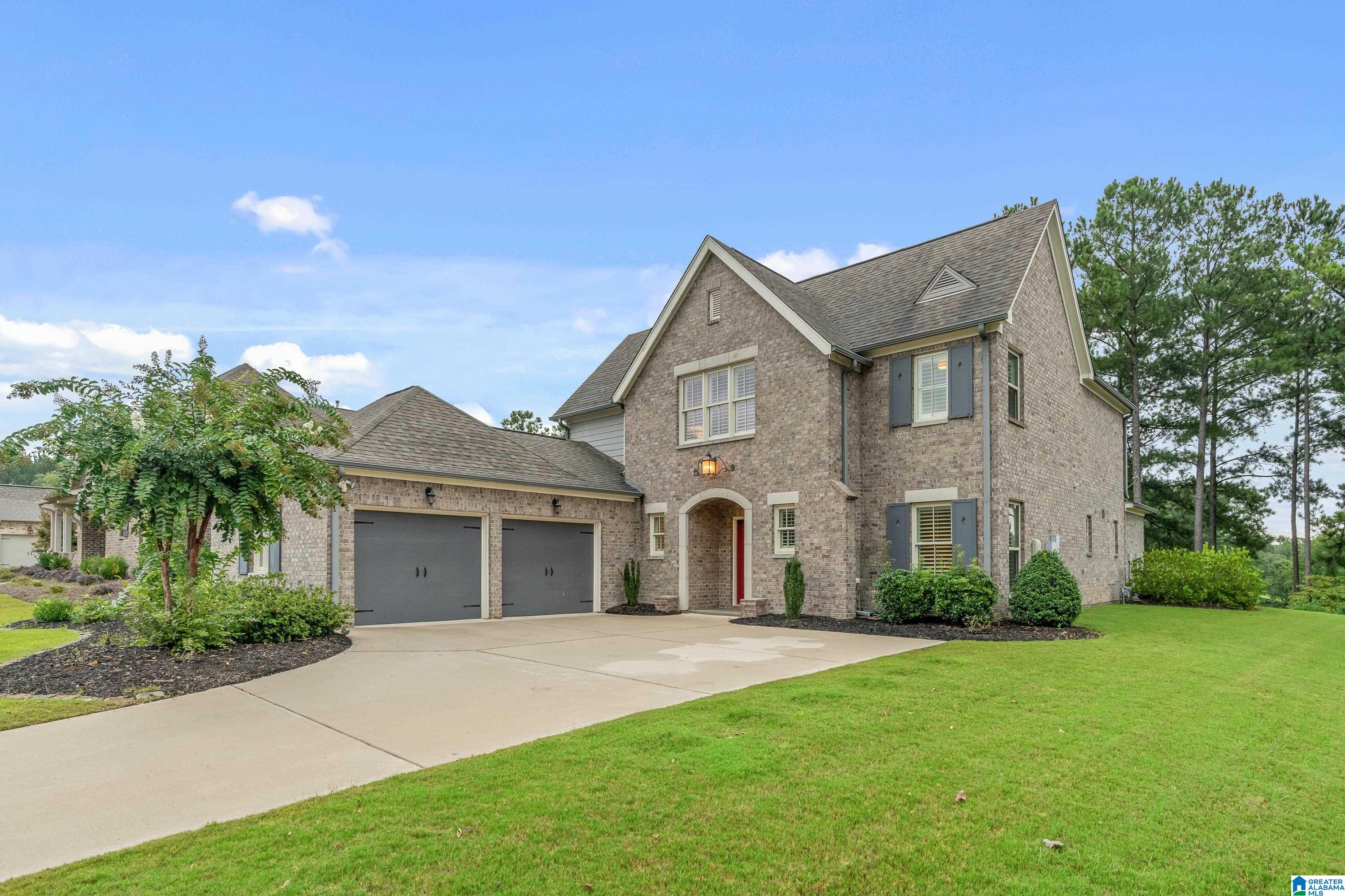 320 Kilkerran Lane Pelham, AL 35124 - Photo 2 of 52