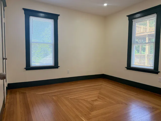 $2,595 | 130 Hubinger Street, Unit 2, New Haven, CT 06511