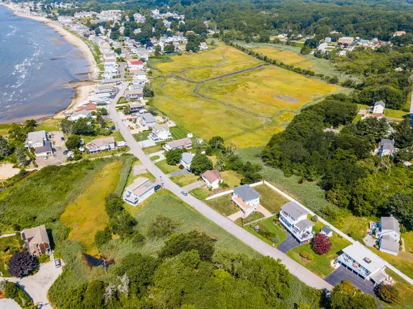 $2,500 | 108 Pointina Road, Westbrook, CT 06498