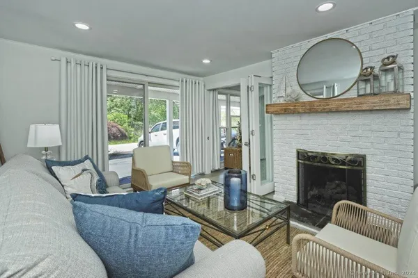 $2,500 | 108 Pointina Road, Westbrook, CT 06498