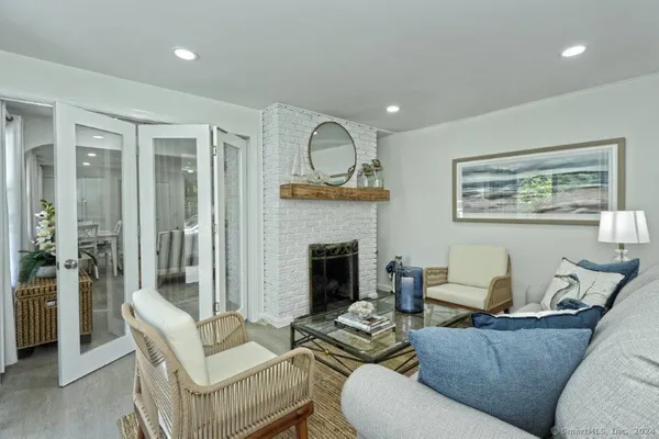 $2,500 | 108 Pointina Road, Westbrook, CT 06498